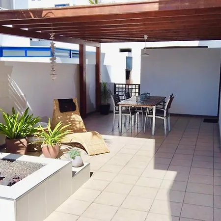 Misha Casa de Férias Playa Blanca (Lanzarote)